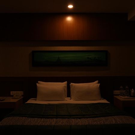 Vgp Golden Beach Resort Chennai Exteriör bild
