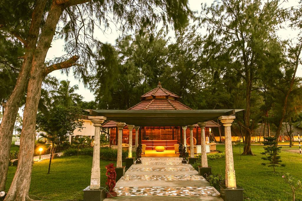 Vgp Golden Beach Resort Chennai Exteriör bild
