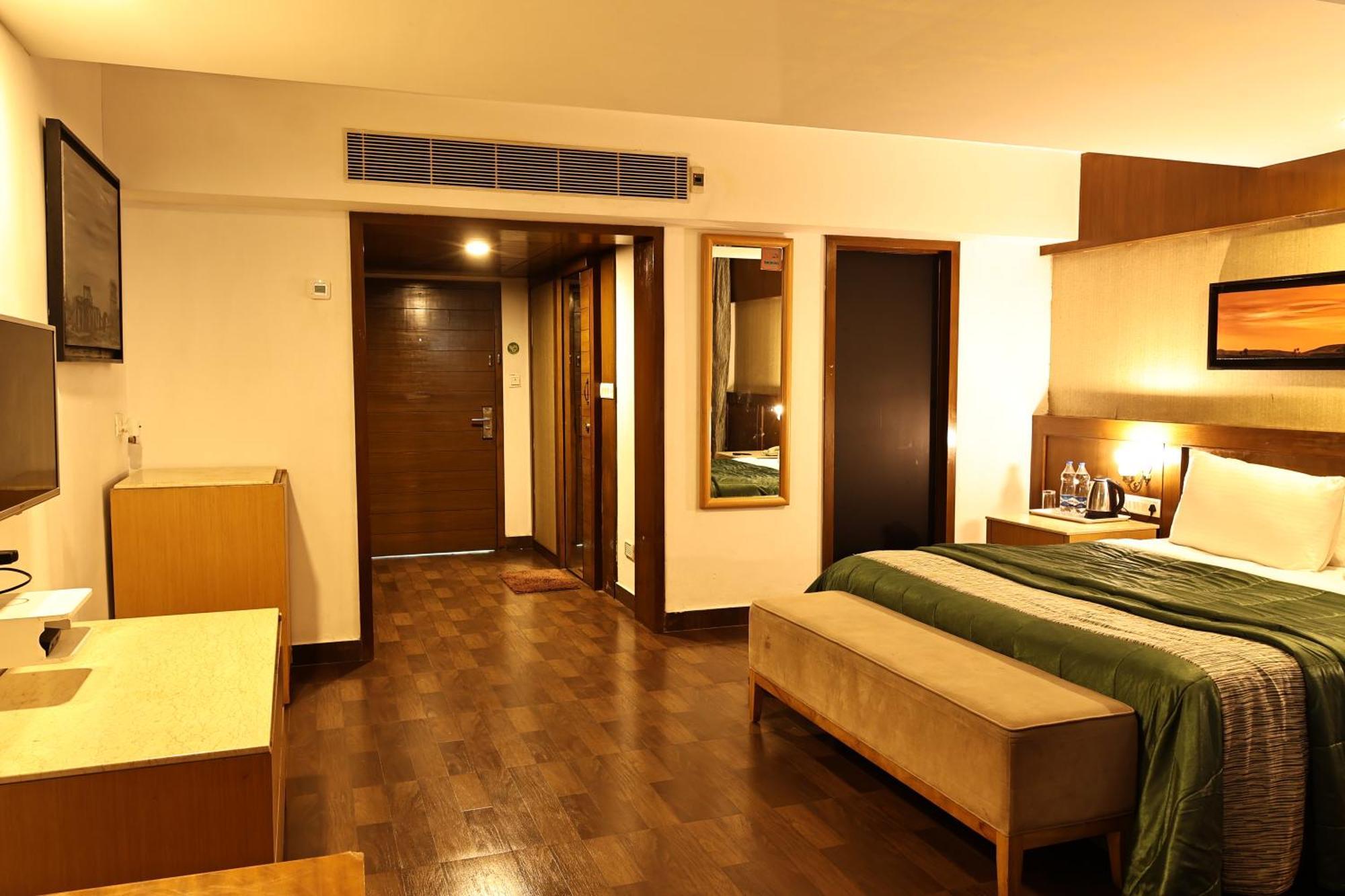 Vgp Golden Beach Resort Chennai Exteriör bild