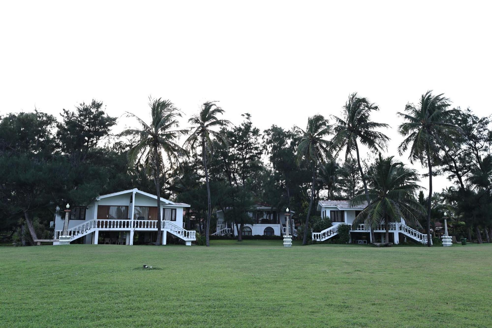 Vgp Golden Beach Resort Chennai Exteriör bild