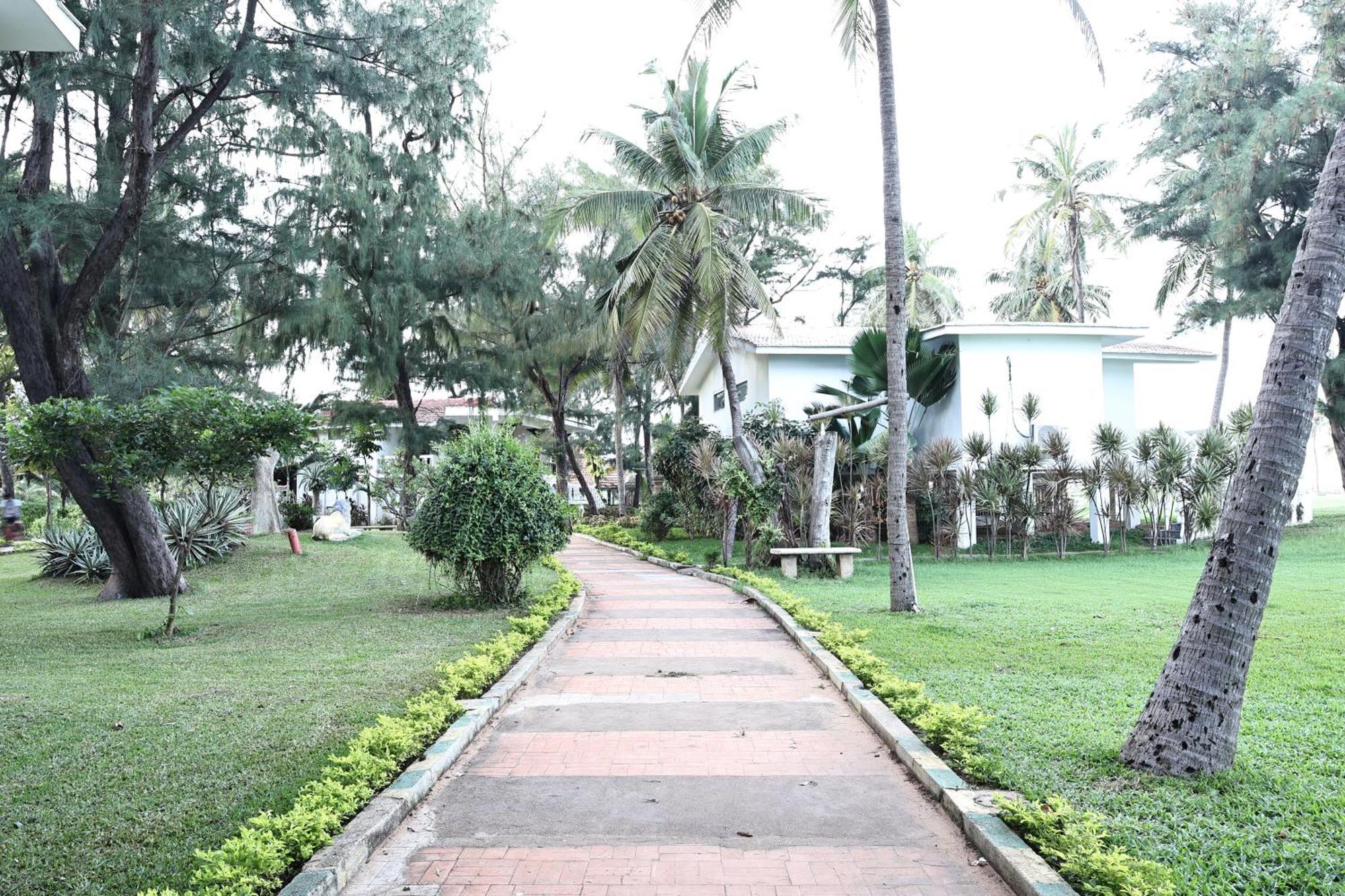Vgp Golden Beach Resort Chennai Exteriör bild